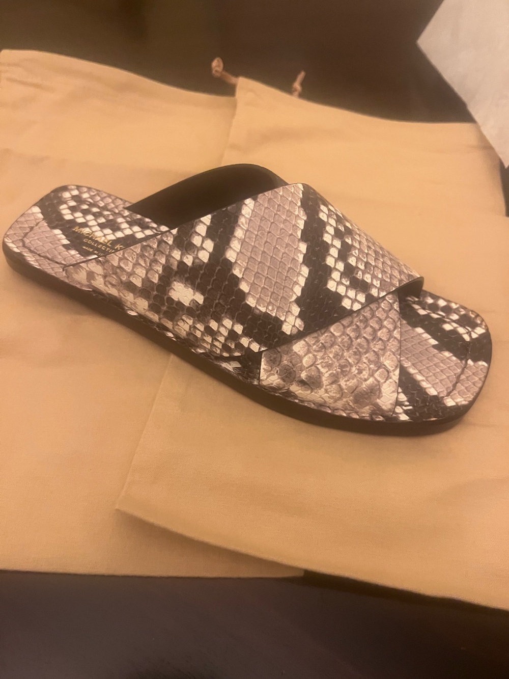 NIB Michael Kors Collection Ruth Runway leather slides. Italy. 36.5. Orig $695